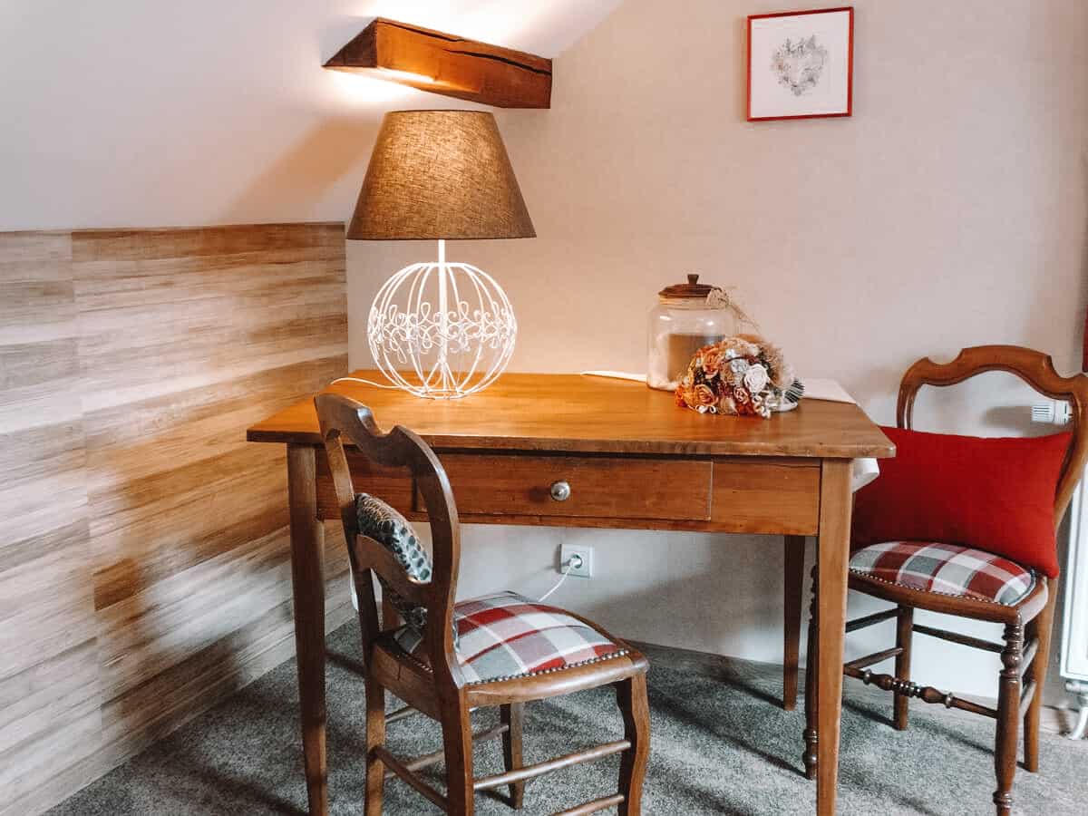 chambre jacinthe coin bureau la maison fleurie