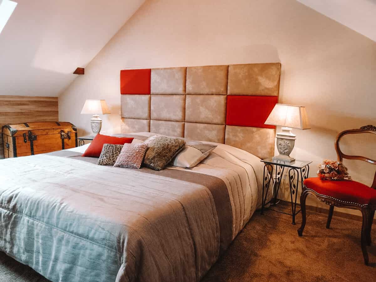 chambre jacinthe lit la maison fleurie